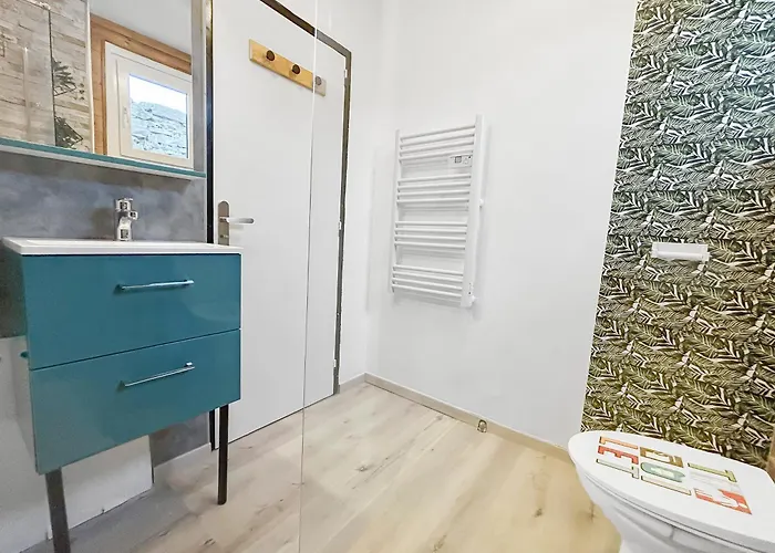 Apartamento Terrasse, Parking & Confort Au Coeur De Carcassonne